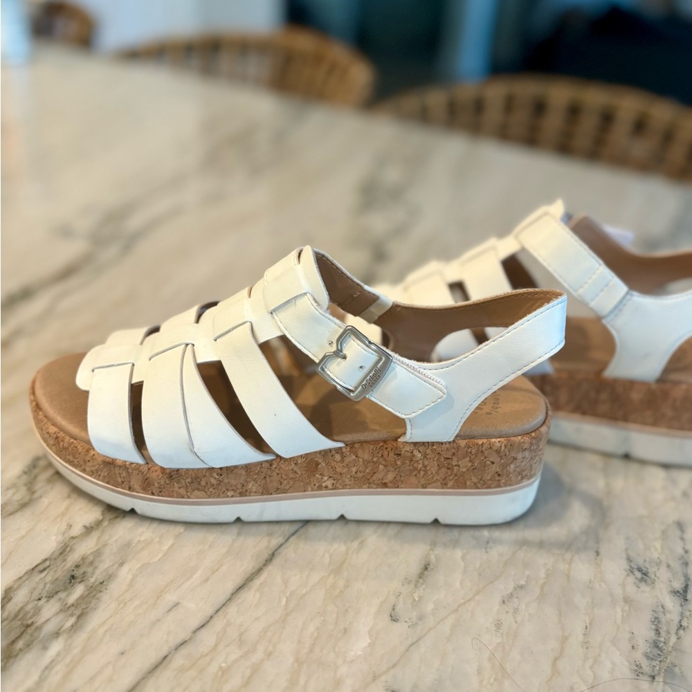 Dr. Scholl's White and Tan Platform Sandals